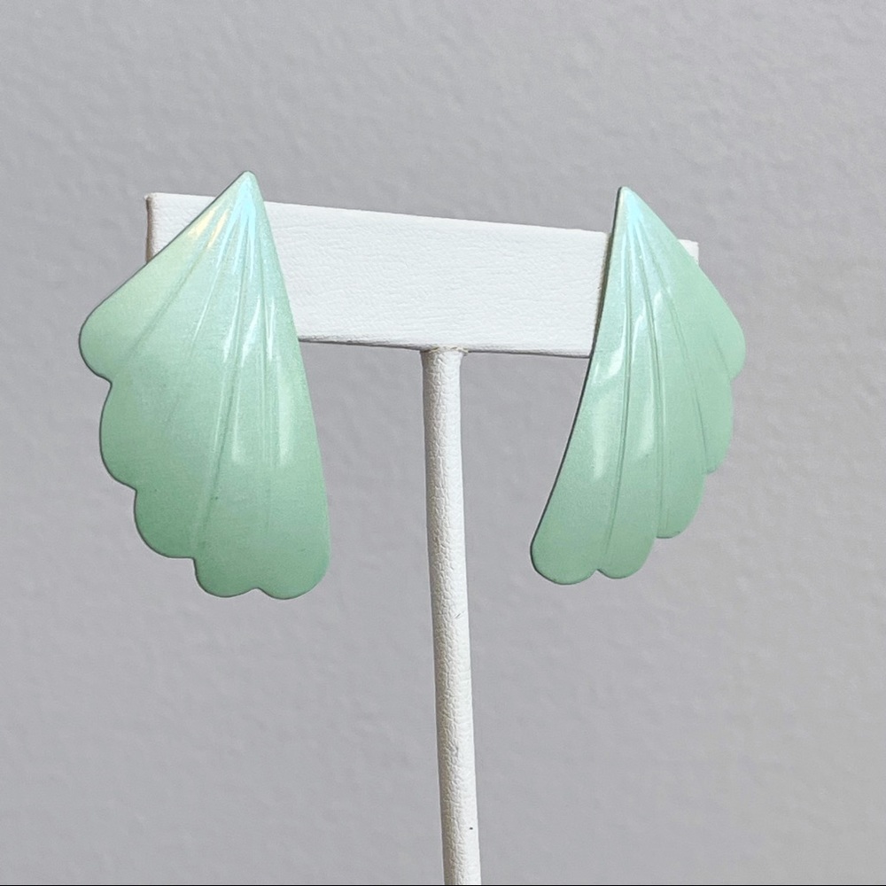 Mint Green Enamel Shell Shape Earrings Summer Fun - image 3